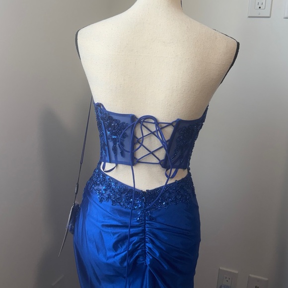 Clarisse Designs Royal Blue Evening Gown.  Sz 6 - Picture 7 of 16